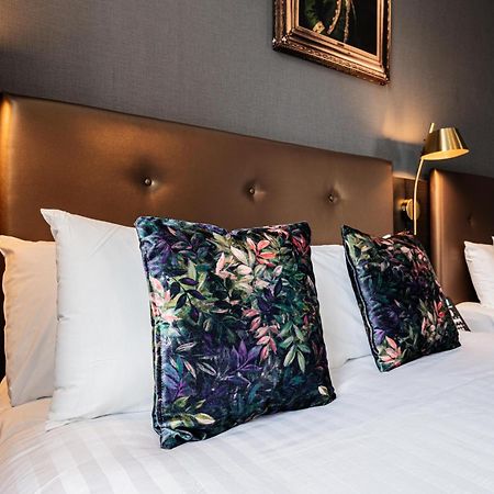 The House On Warwick Hotel London Bagian luar foto
