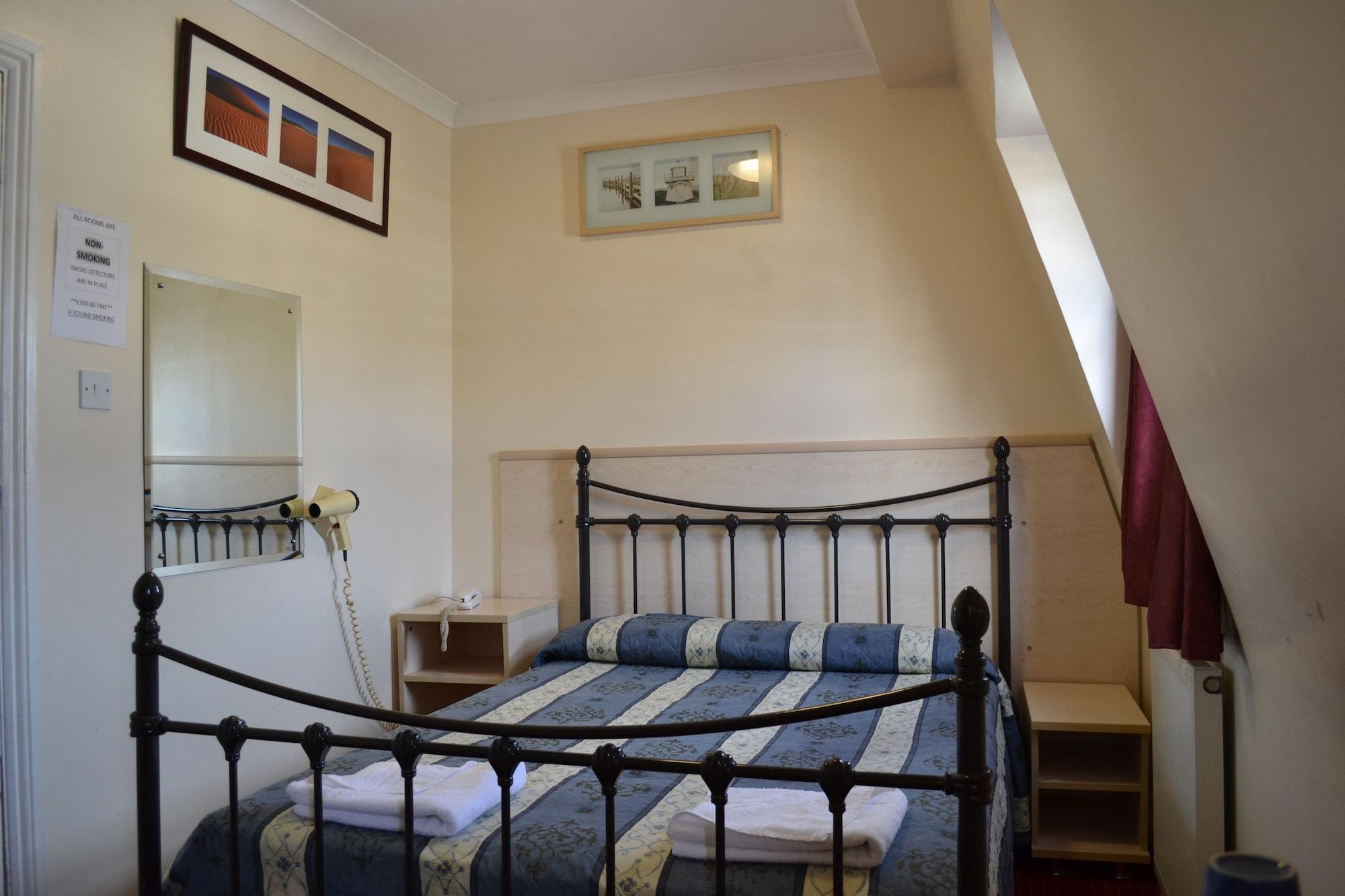The House On Warwick Hotel London Bagian luar foto