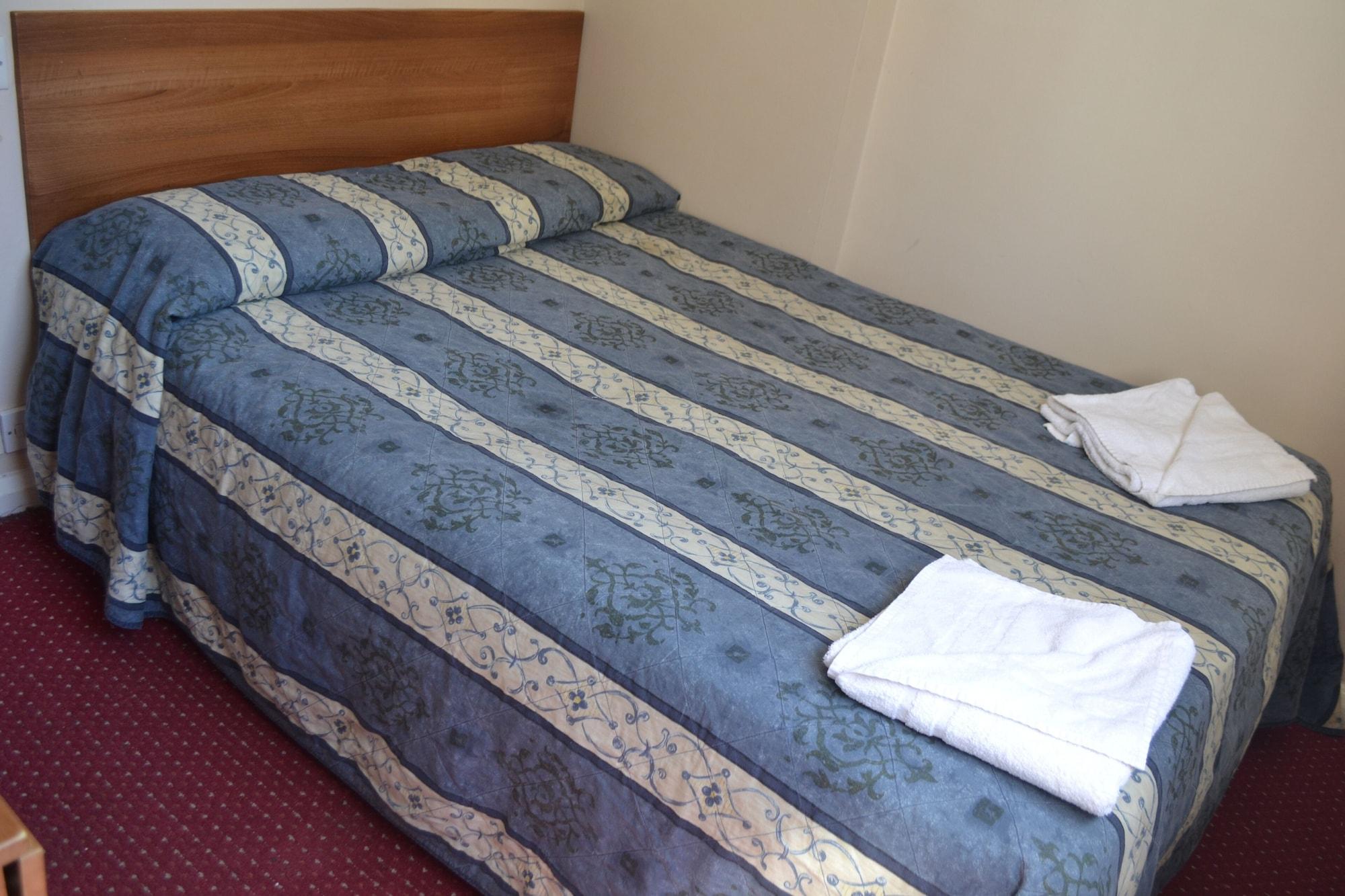 The House On Warwick Hotel London Bagian luar foto