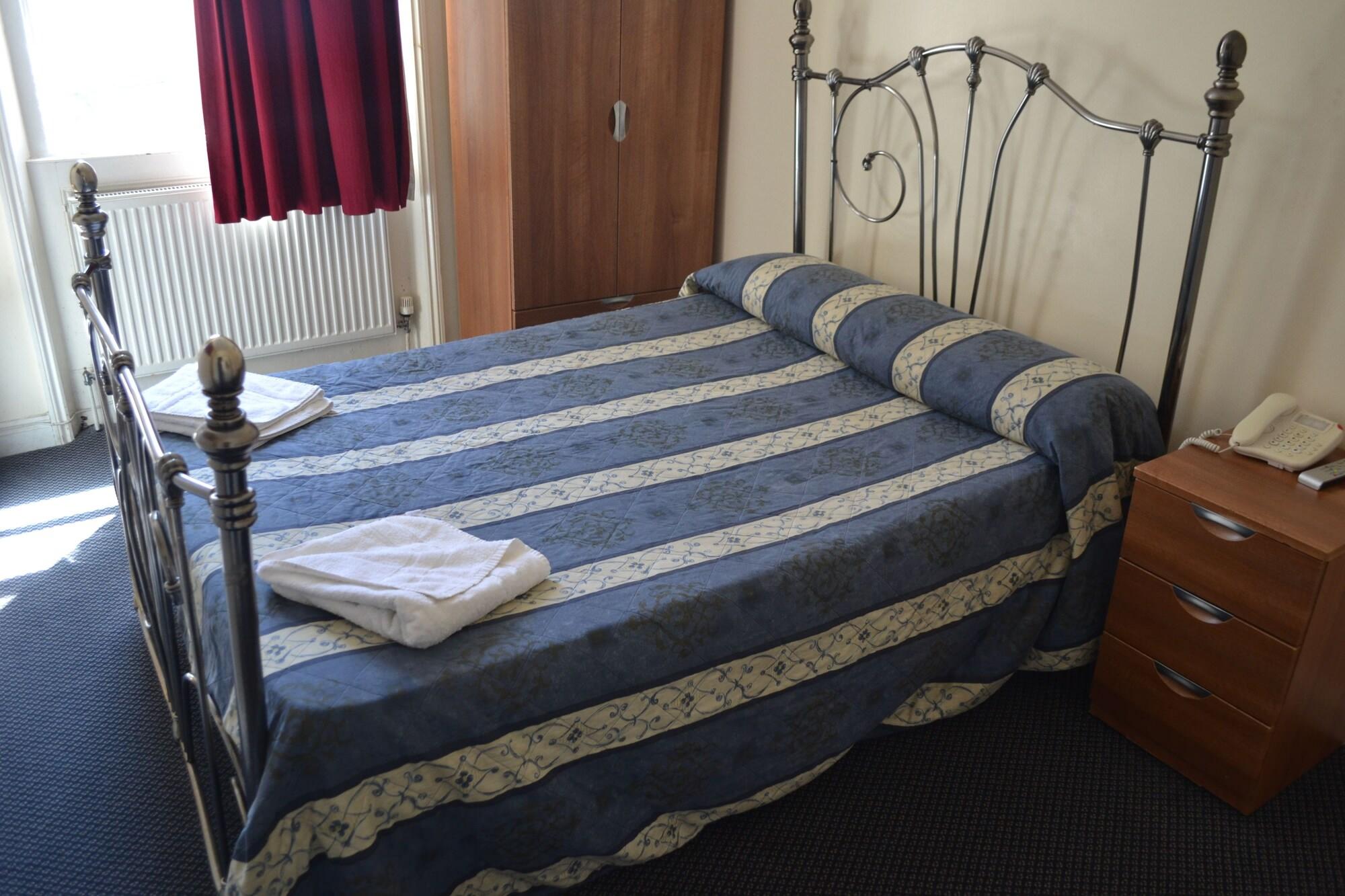 The House On Warwick Hotel London Bagian luar foto