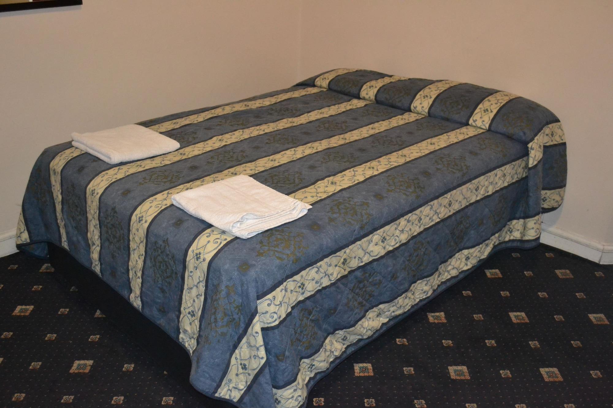 The House On Warwick Hotel London Bagian luar foto
