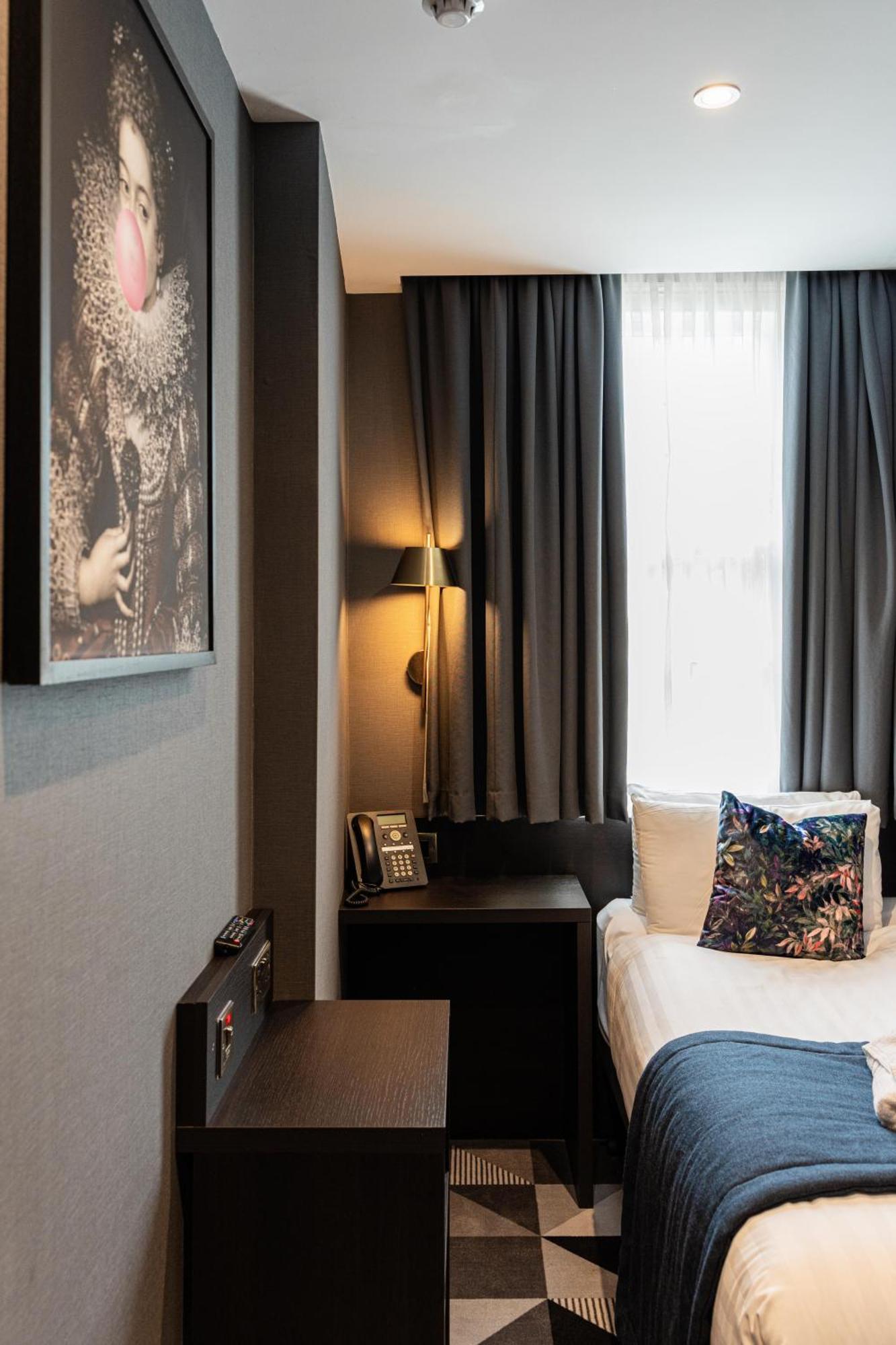 The House On Warwick Hotel London Bagian luar foto