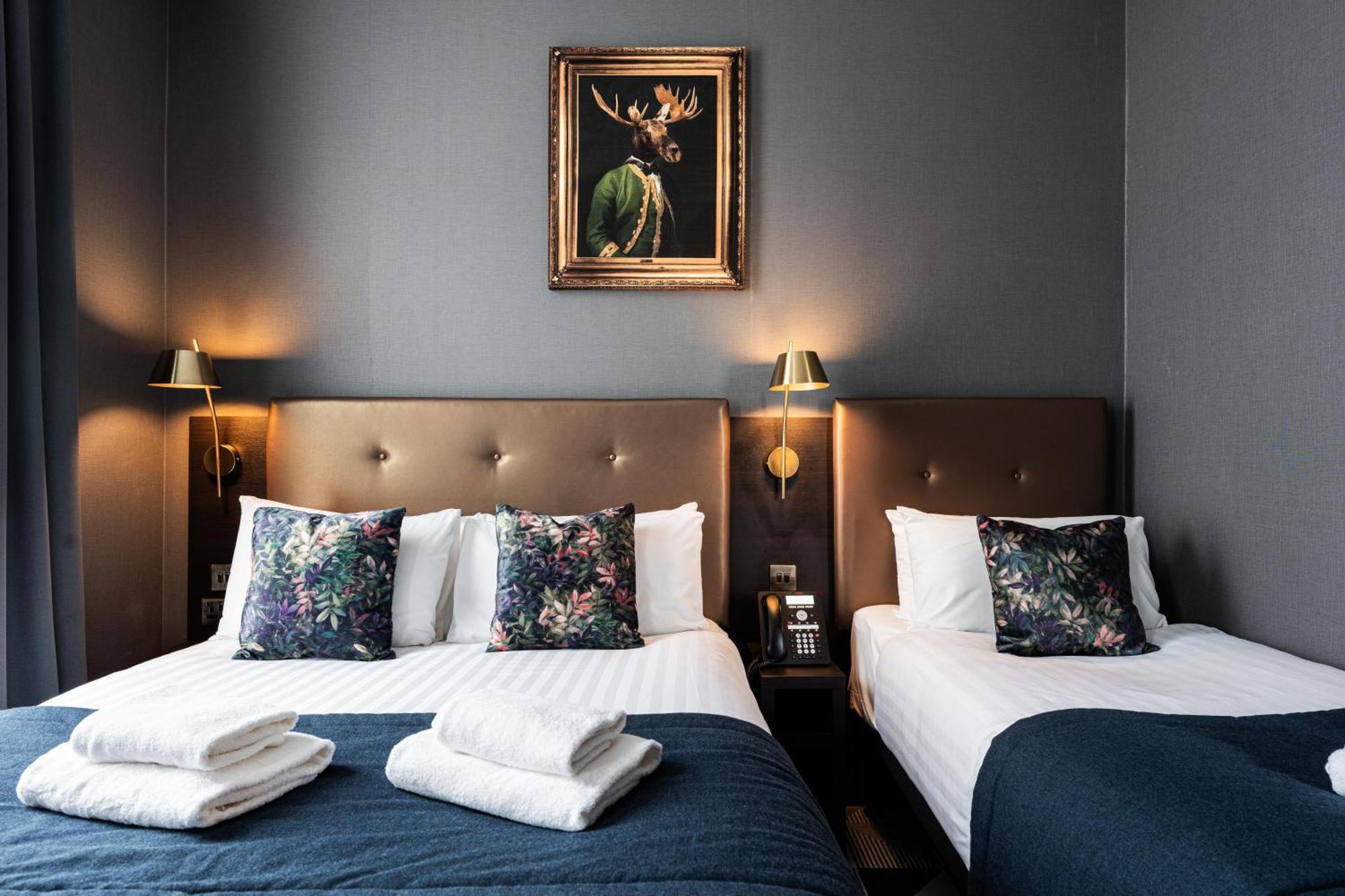 The House On Warwick Hotel London Bagian luar foto