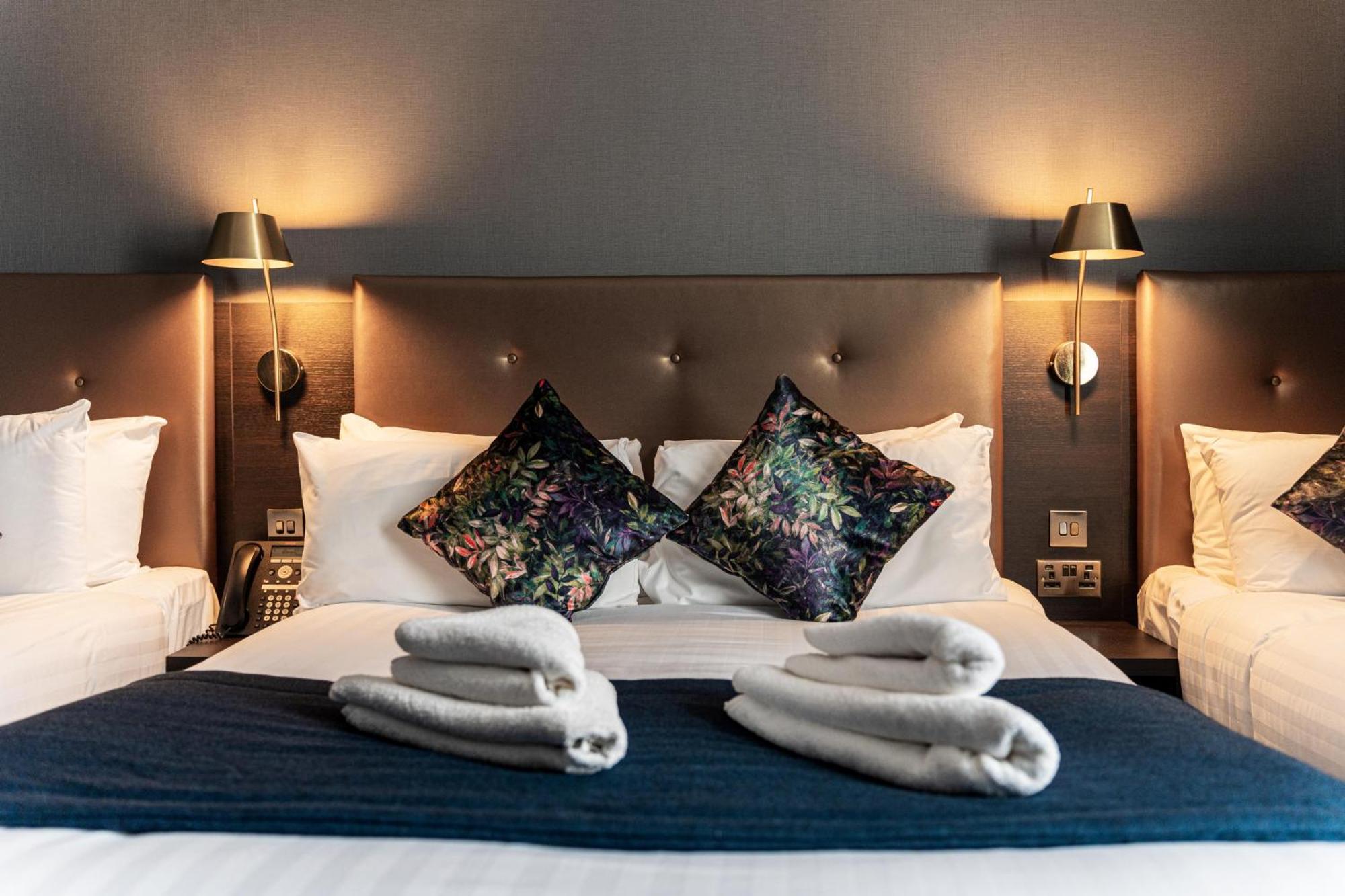 The House On Warwick Hotel London Bagian luar foto