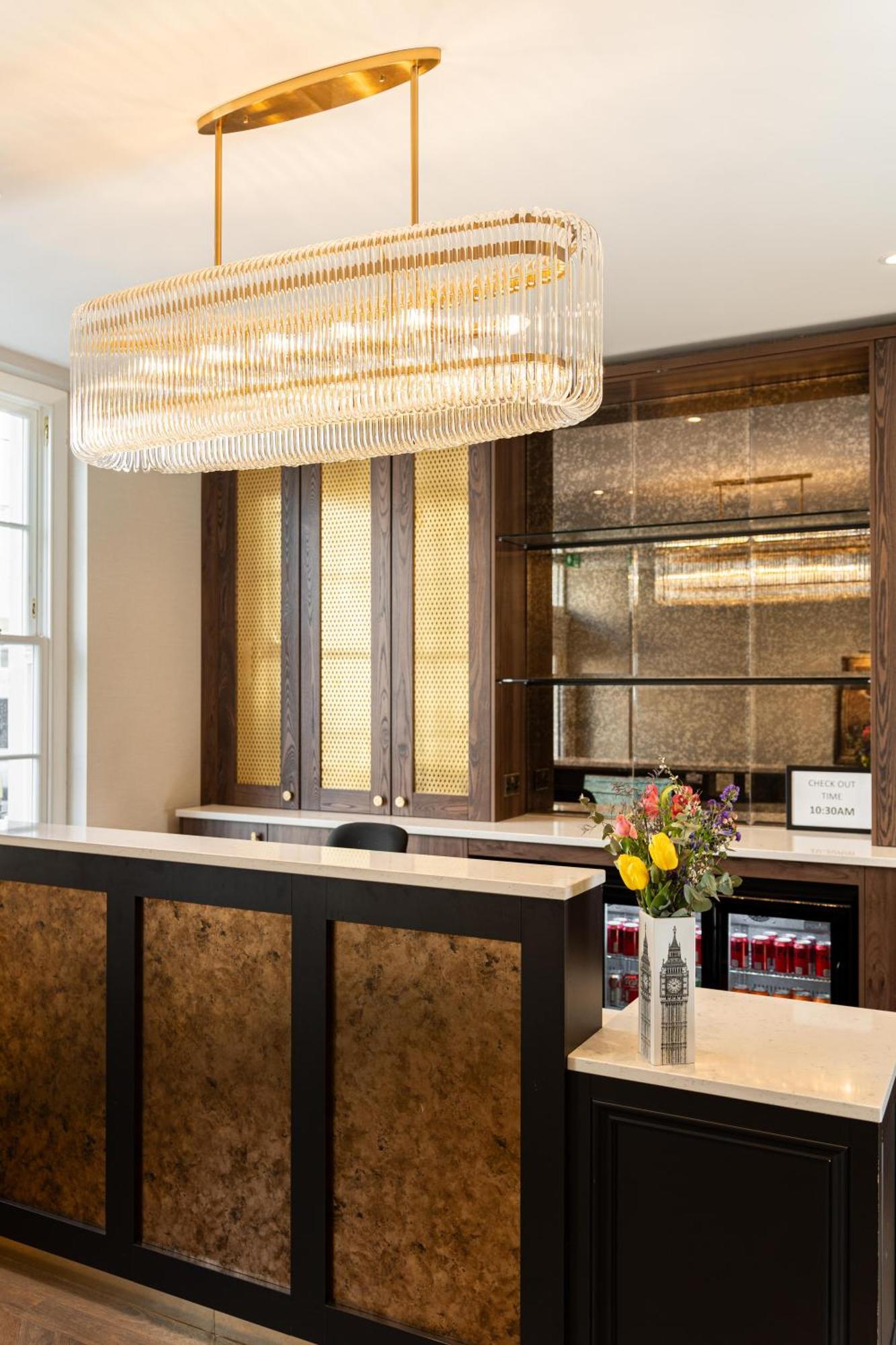 The House On Warwick Hotel London Bagian luar foto